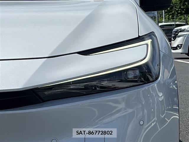 Toyota PRIUS PHV 2023-07 7509759-12