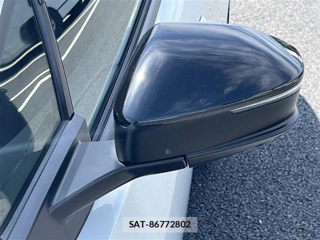 Toyota PRIUS PHV 2023-07 7509759-16