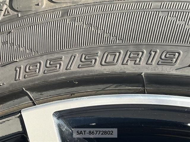 Toyota PRIUS PHV 2023-07 7509759-23