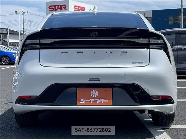 Toyota PRIUS PHV 2023-07 7509759-5