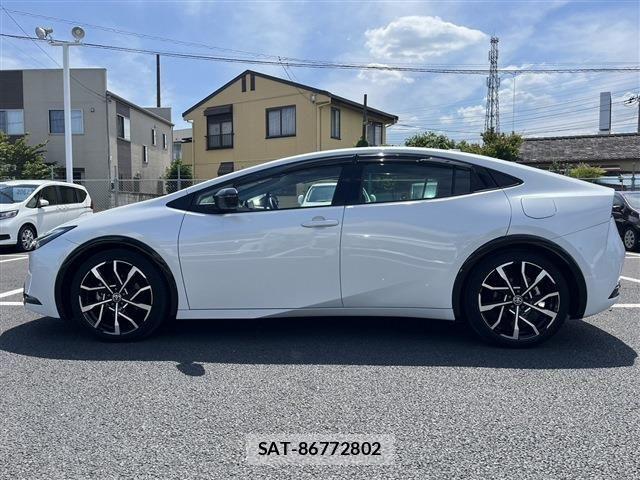 Toyota PRIUS PHV 2023-07 7509759-6