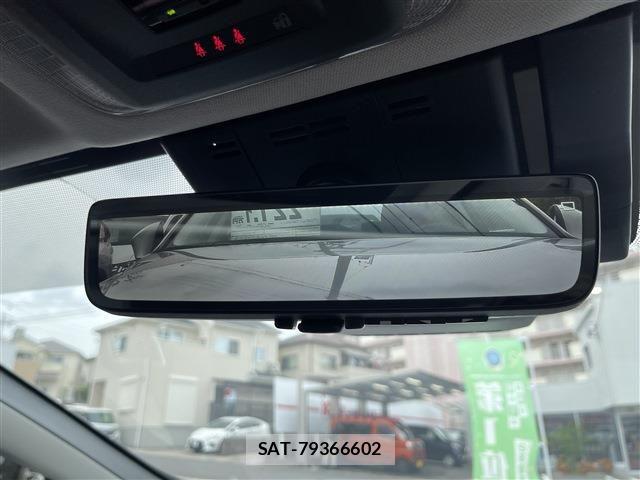 Toyota PRIUS PHV 2023-09 7502391-6