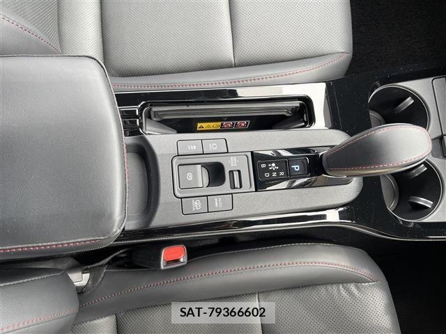 Toyota PRIUS PHV 2023-09 7502391-8