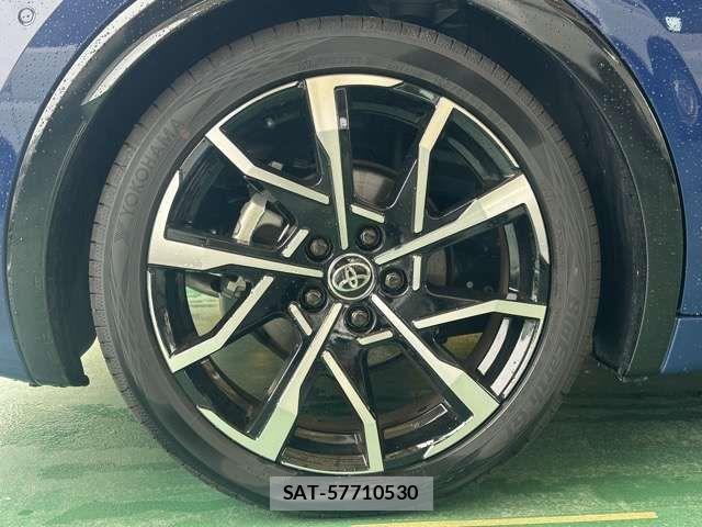 Toyota PRIUS PHV 2024-07 7502390-14