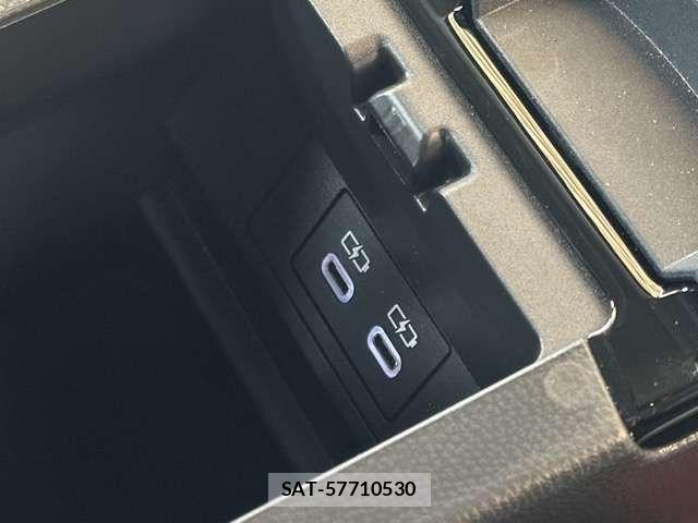Toyota PRIUS PHV 2024-07 7502390-18