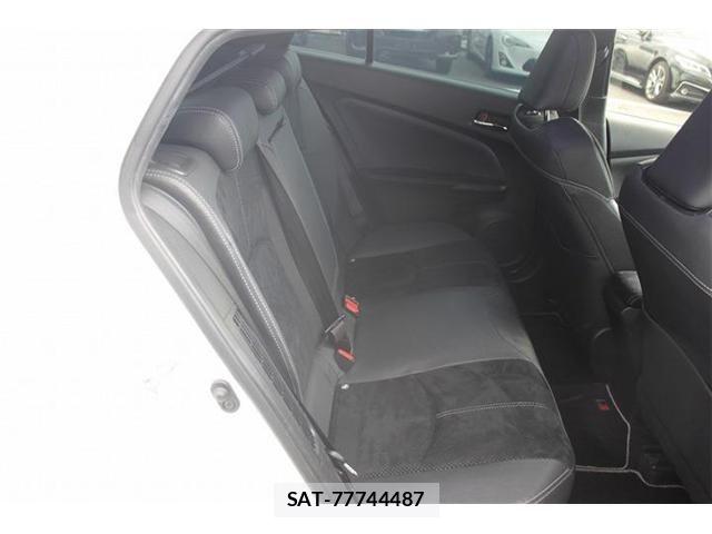 Toyota PRIUS PHV 2019-07 7509773-20
