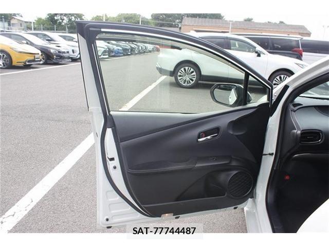 Toyota PRIUS PHV 2019-07 7509773-24