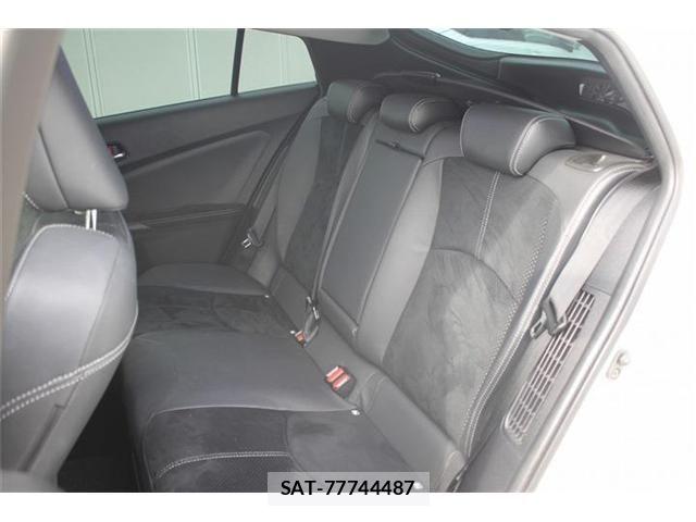 Toyota PRIUS PHV 2019-07 7509773-29