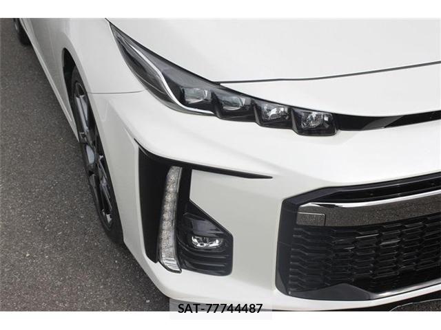 Toyota PRIUS PHV 2019-07 7509773-3
