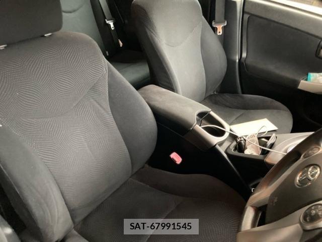 Toyota PRIUS PHV 2012-11 7562689-9