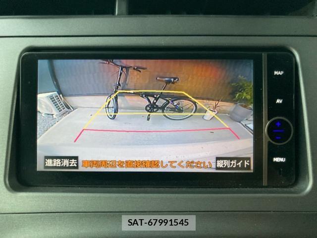 Toyota PRIUS PHV 2012-11 7562689-18