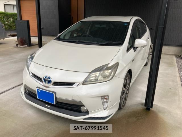 Toyota PRIUS PHV 2012-11 7562689-1