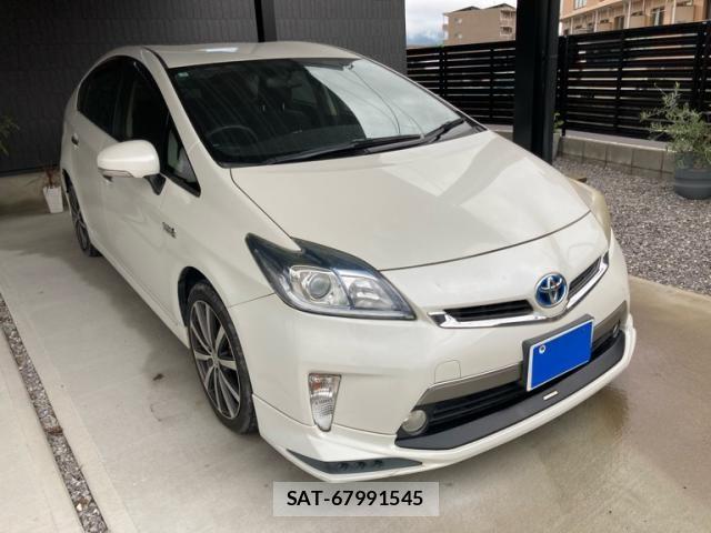 Toyota PRIUS PHV 2012-11 7562689-2