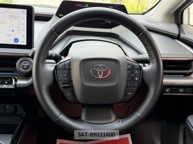 Toyota PRIUS PHV 2024-01 7562687-5