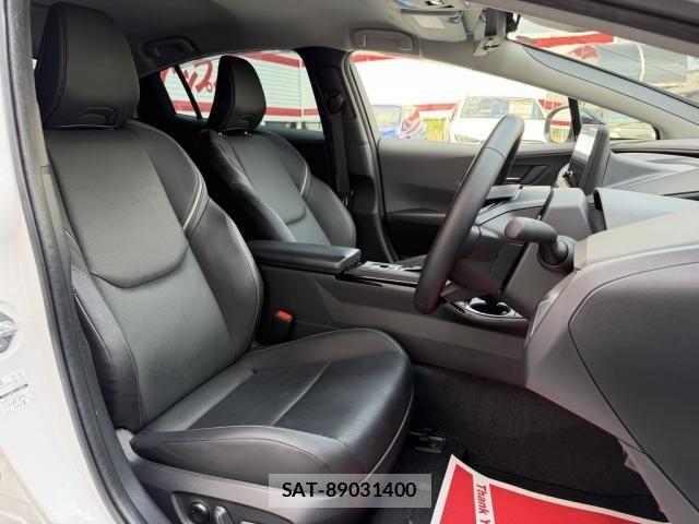 Toyota PRIUS PHV 2024-01 7562687-6