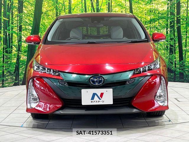 Toyota PRIUS PHV 2017-08 7562688-13