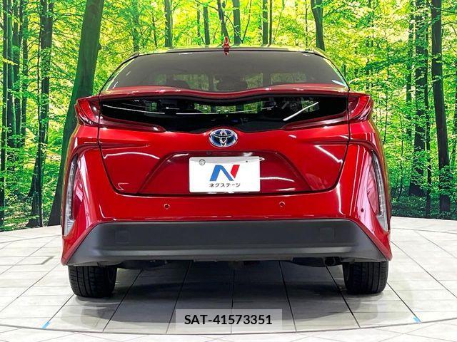 Toyota PRIUS PHV 2017-08 7562688-14