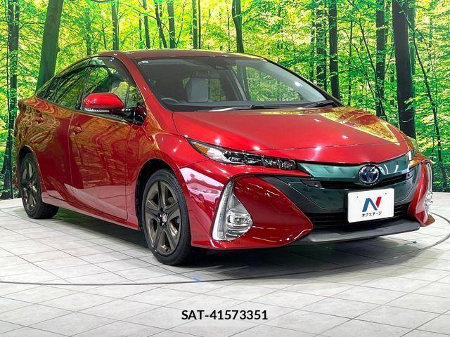 Toyota PRIUS PHV 2017-08 7562688-15