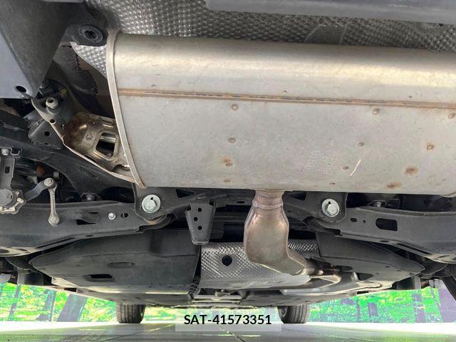 Toyota PRIUS PHV 2017-08 7562688-18
