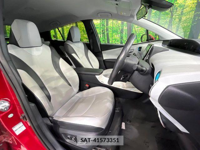 Toyota PRIUS PHV 2017-08 7562688-7