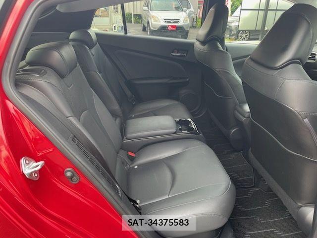 Toyota PRIUS PHV 2017-11 7619400-12