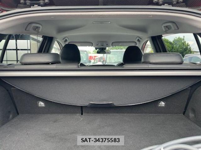Toyota PRIUS PHV 2017-11 7619400-14