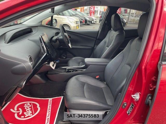 Toyota PRIUS PHV 2017-11 7619400-15