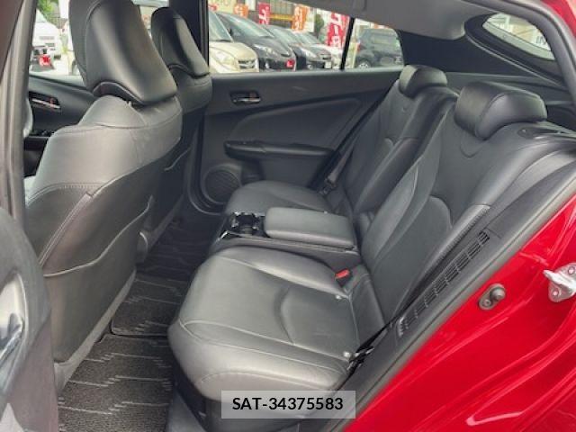 Toyota PRIUS PHV 2017-11 7619400-16
