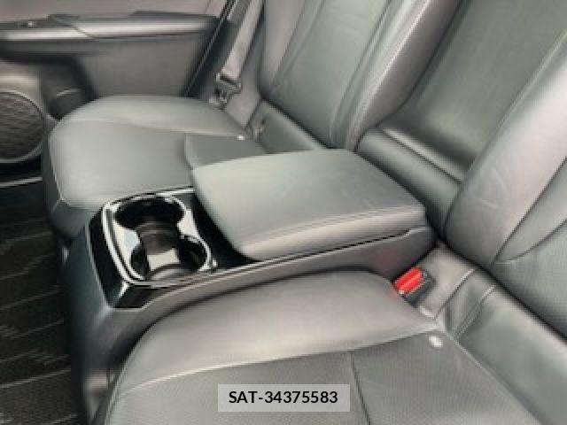 Toyota PRIUS PHV 2017-11 7619400-18