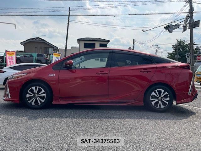 Toyota PRIUS PHV 2017-11 7619400-8