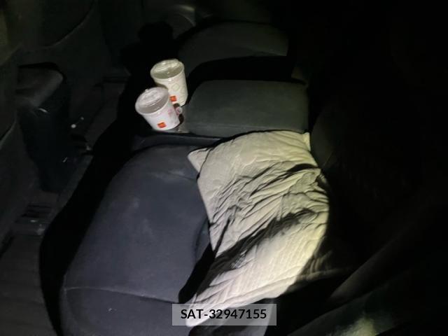 Toyota PRIUS PHV 2018-03 7619403-11