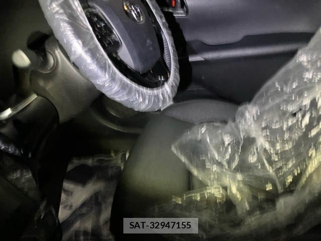 Toyota PRIUS PHV 2018-03 7619403-13