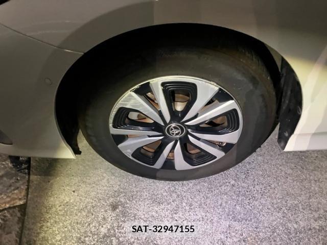 Toyota PRIUS PHV 2018-03 7619403-7