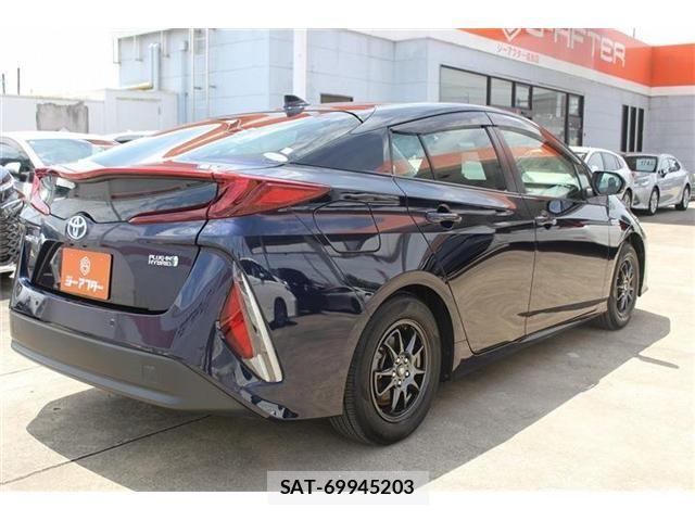 Toyota PRIUS PHV 2020-03 7619398-12