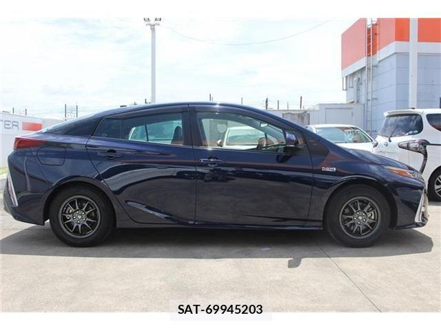 Toyota PRIUS PHV 2020-03 7619398-13