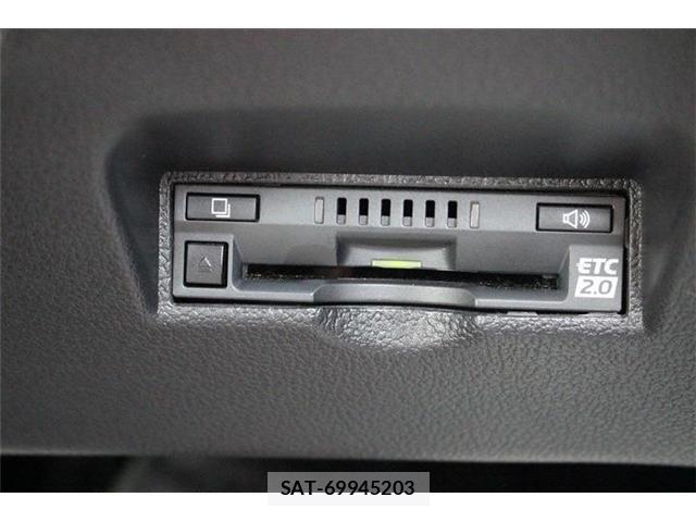 Toyota PRIUS PHV 2020-03 7619398-4