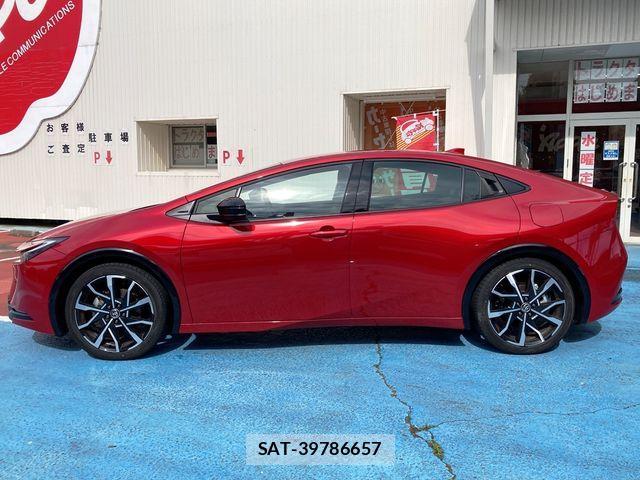 Toyota PRIUS PHV 2023-09 7619397-23
