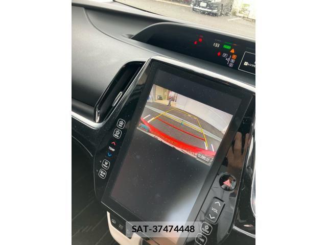 Toyota PRIUS PHV 2017-07 7619401-17