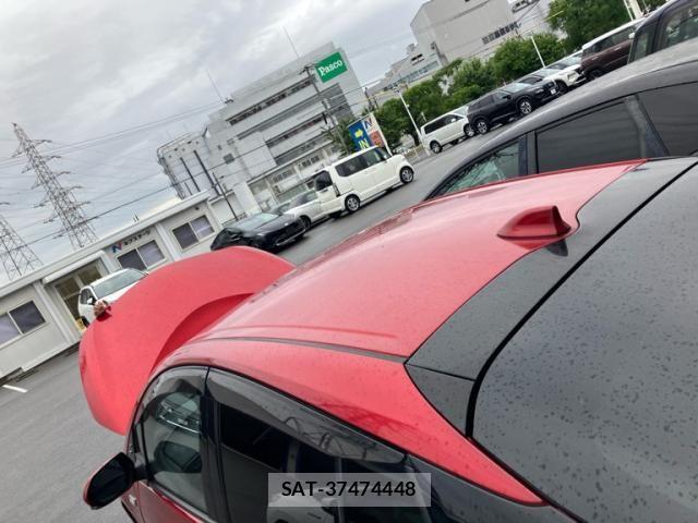 Toyota PRIUS PHV 2017-07 7619401-4