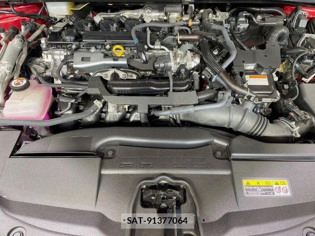 Toyota PRIUS PHV 2024-03 7619394-17
