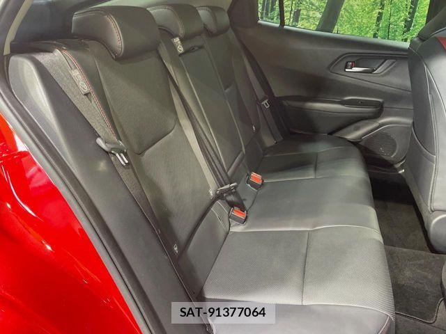Toyota PRIUS PHV 2024-03 7619394-8
