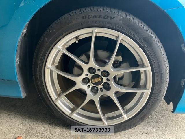 Toyota PRIUS PHV 2017-02 7619399-7