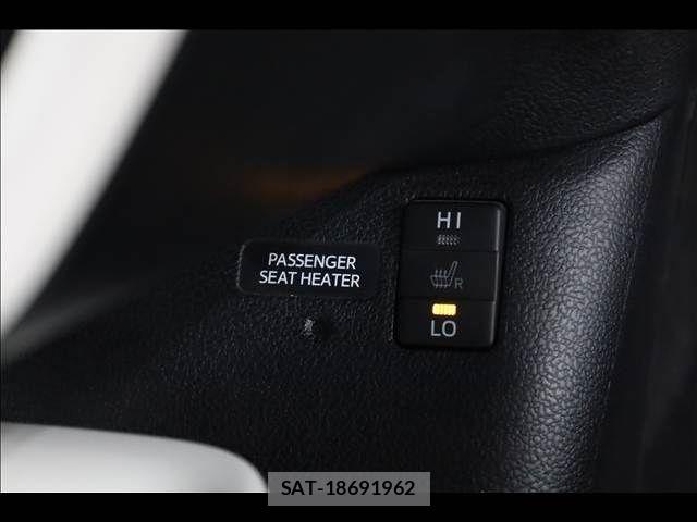 Toyota PRIUS PHV 2018-08 7727572-14