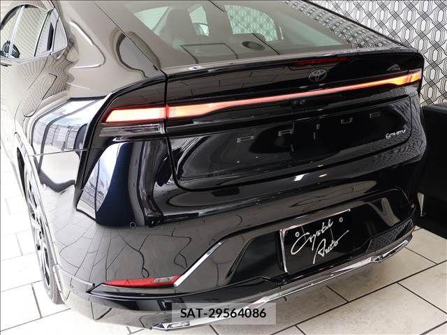 Toyota PRIUS PHV 2024-02 7727562-16