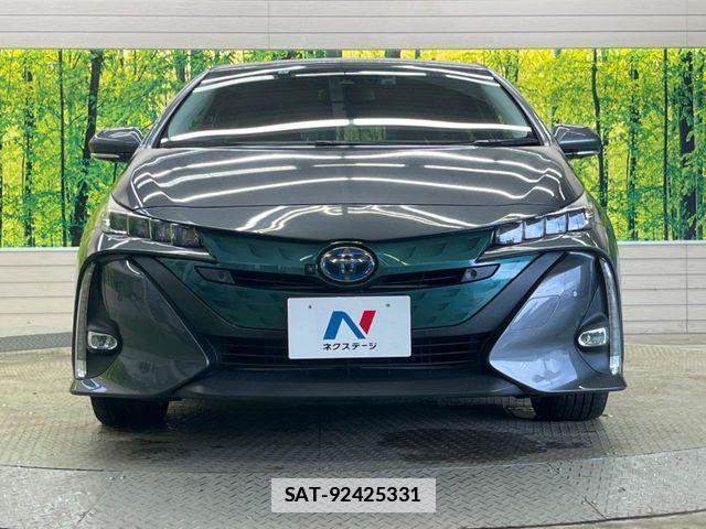 Toyota PRIUS PHV 2019-06 7727574-13