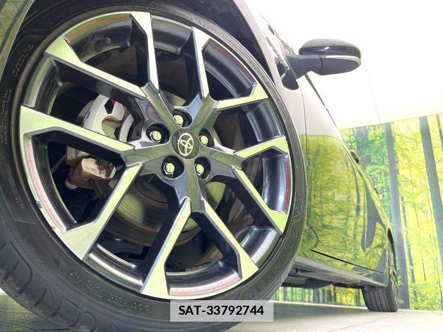Toyota PRIUS PHV 2022-07 7727566-12