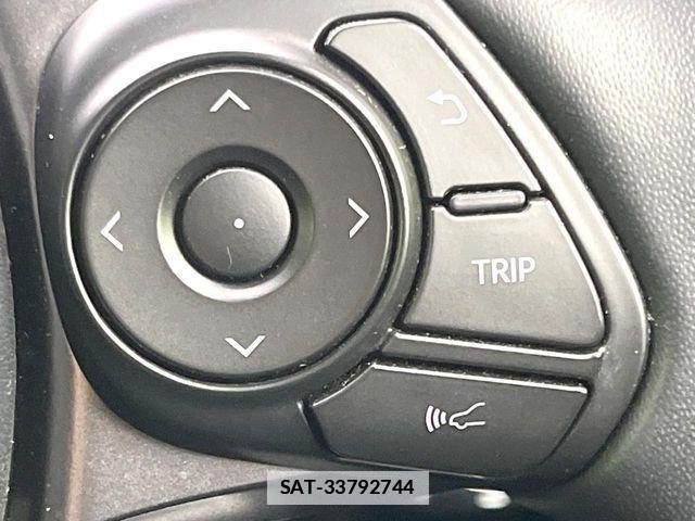Toyota PRIUS PHV 2022-07 7727566-5