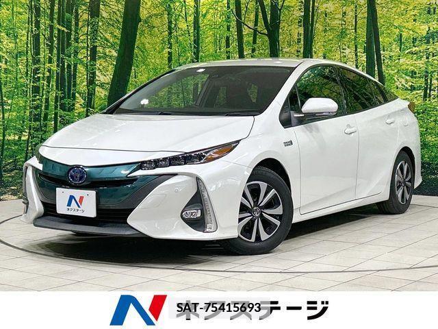 Toyota PRIUS PHV 2018-01 7727573-0
