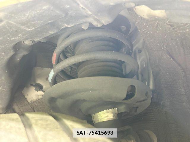 Toyota PRIUS PHV 2018-01 7727573-19