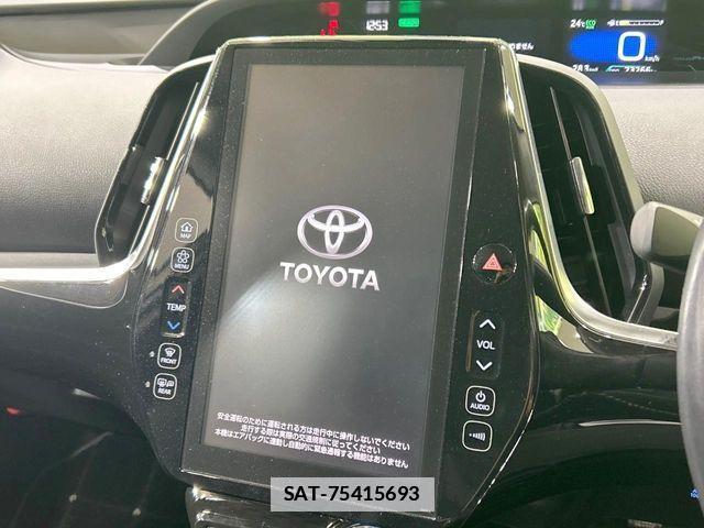 Toyota PRIUS PHV 2018-01 7727573-2